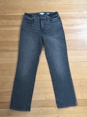 Good American "Good Legs" Mid Rise Straight Jeans Black Size 8/29 EUC